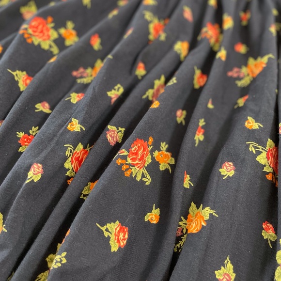 Vintage 90s Liz Sport Floral Maxi Dress - Picture 8 of 10